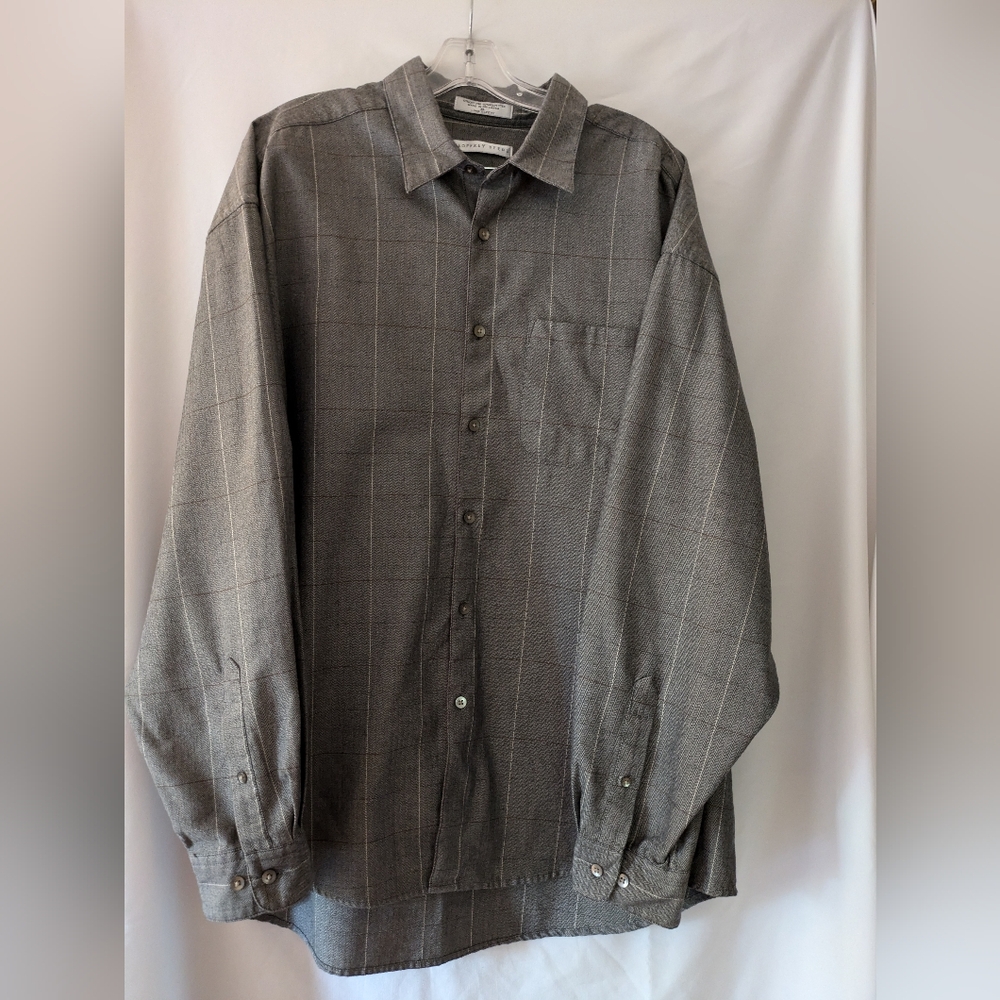 Geoffrey Beene Men's Button Down Shirt